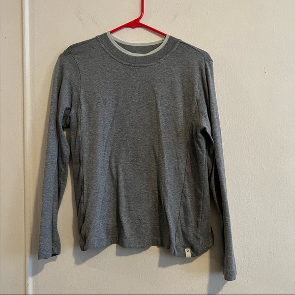 SATVA DANA LONG SLEEVE TOP HEATHER GREY SIZE SMALL - Picture 12 of 13